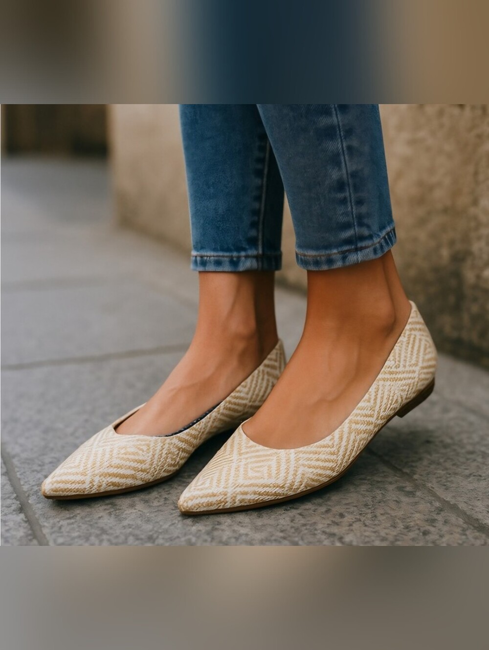 Dr. Scholls super cute pointy toe woven flats! New Never Worn